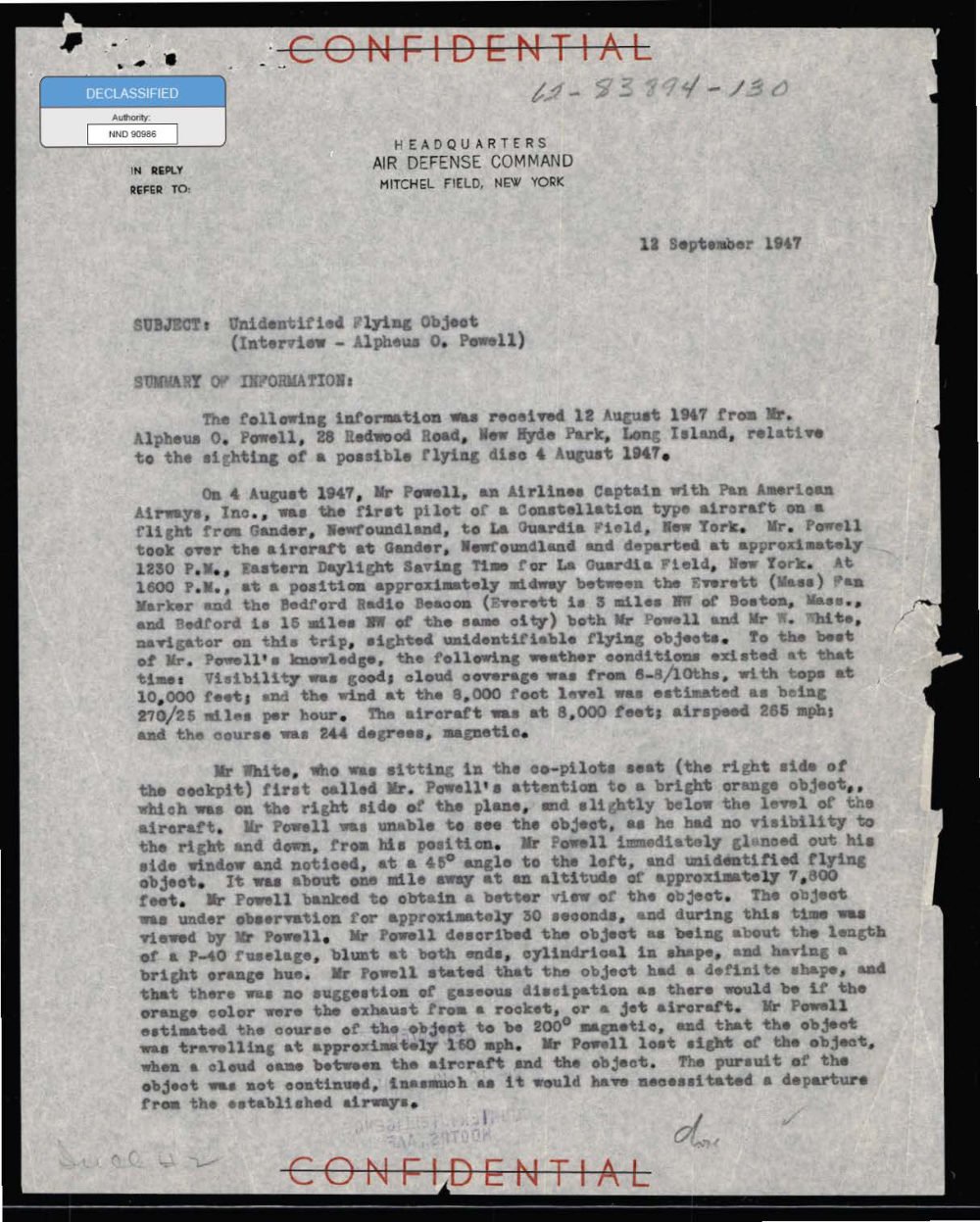 Resumo datilografado do Air Defense Command com carimbo Confidential e selo de desclassificação.