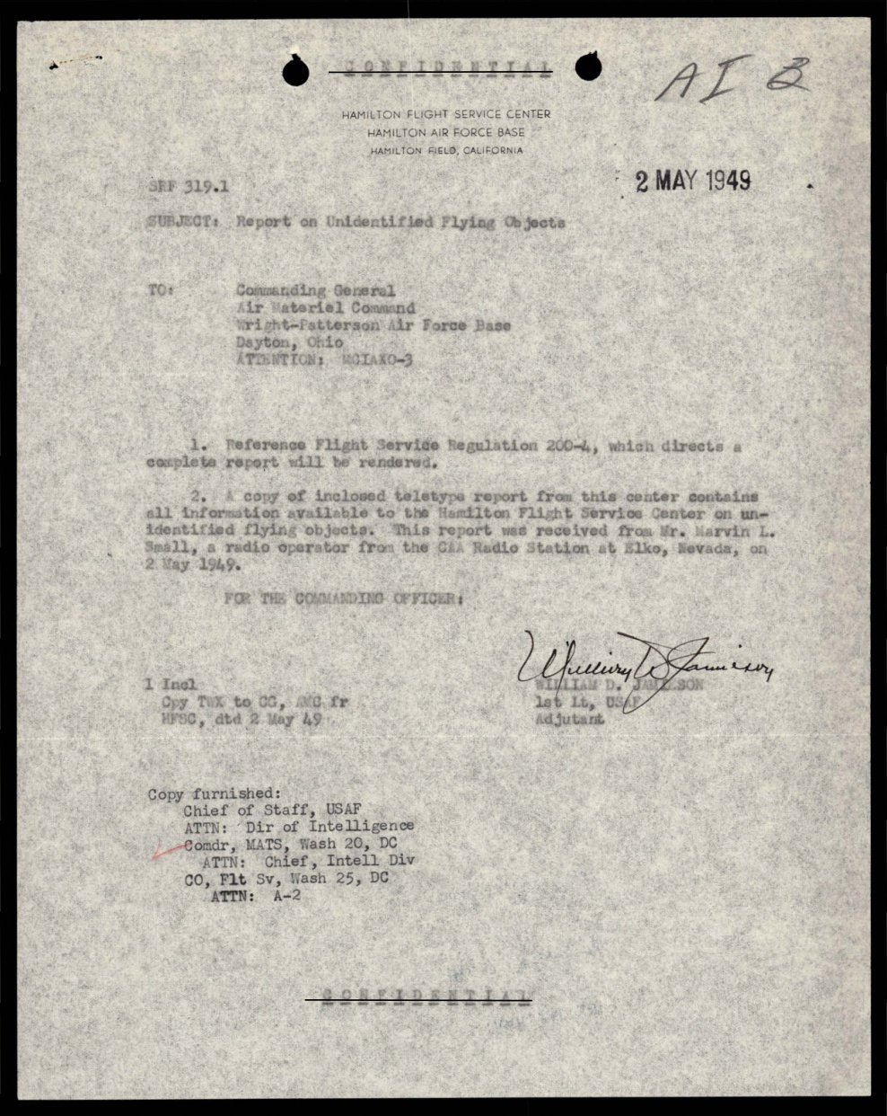 Carta datilografada da Base Aérea de Hamilton encaminhando o teletipo sobre os três objetos vistos em Elko.