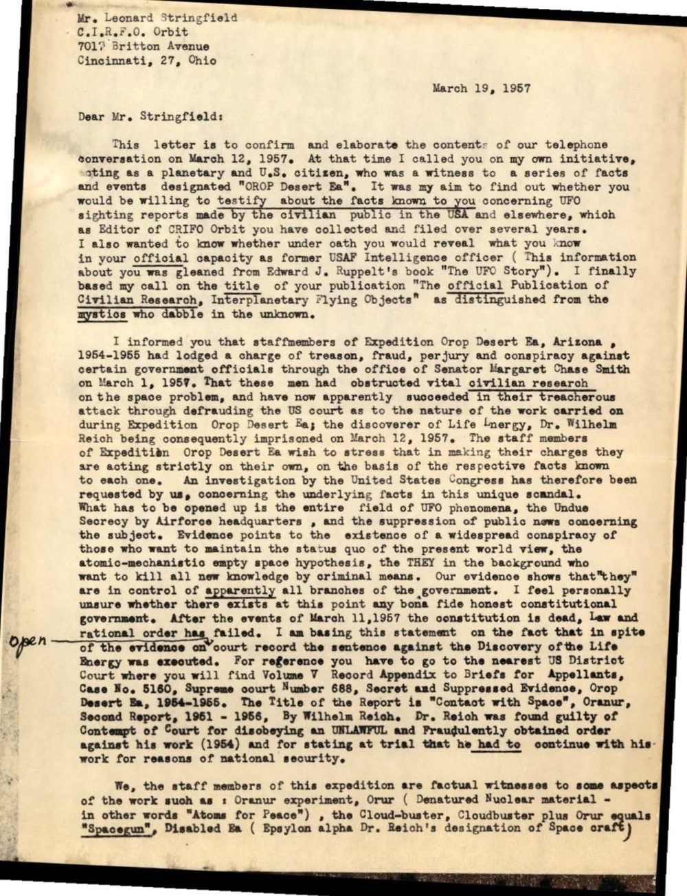 Primeira página datilografada da carta, com trechos sublinhados por leitores do FBI.