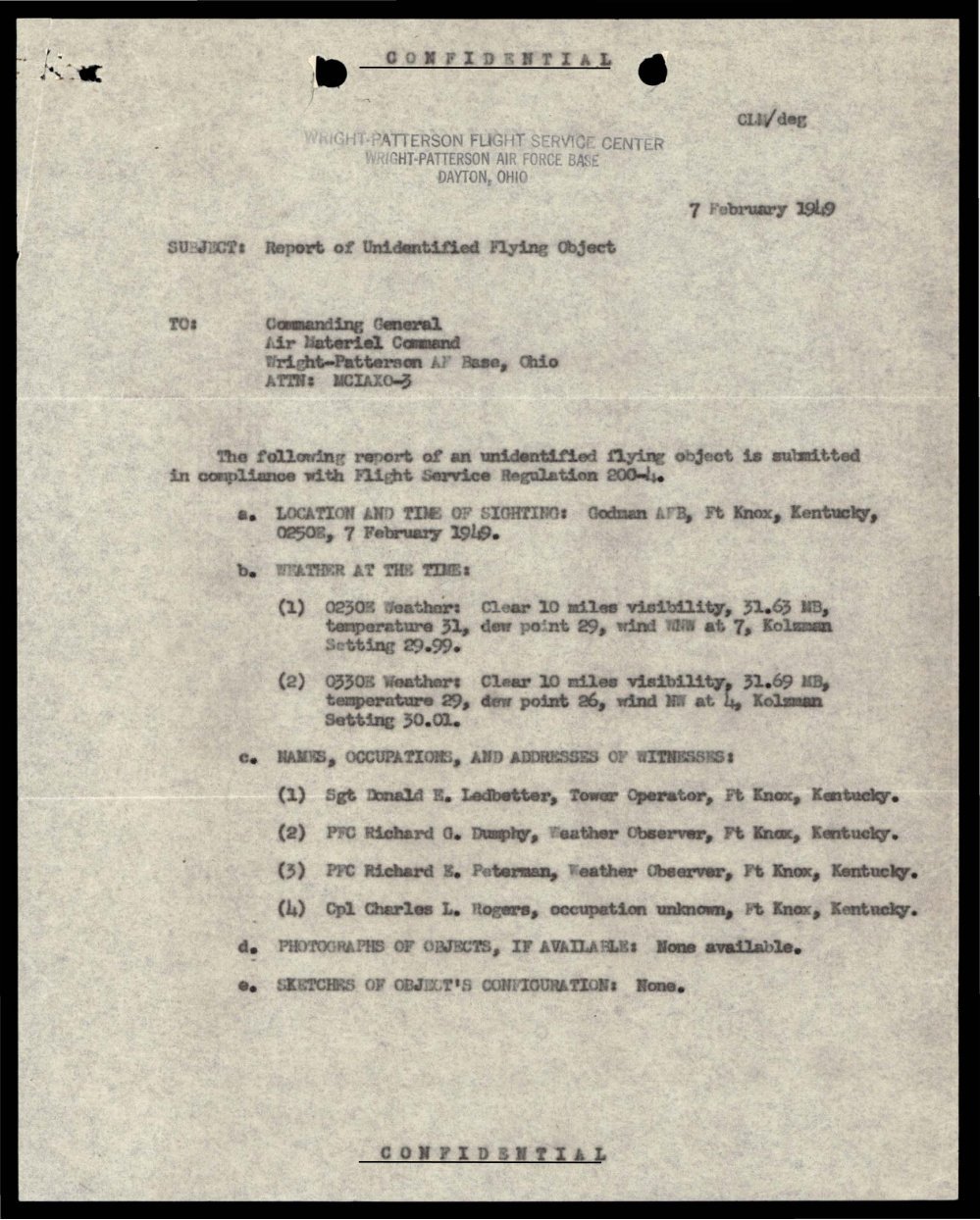 Página datilografada com carimbo CONFIDENTIAL com os dados da observação em Godman Field e a lista das testemunhas.