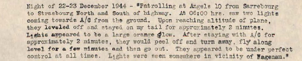 Recorte de folha datilografada: Night of 22-23 December 1944, Patrolling at Angels 10 from Sarrebourg to Strasbourg, two lights coming towards A/C from the ground.