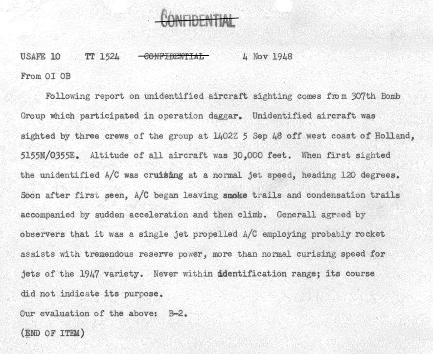 Folha datilografada com carimbo Confidential riscado, cabeçalho USAFE 10 TT 1524 4 Nov 1948 e um parágrafo terminado em Our evaluation of the above: B-2.