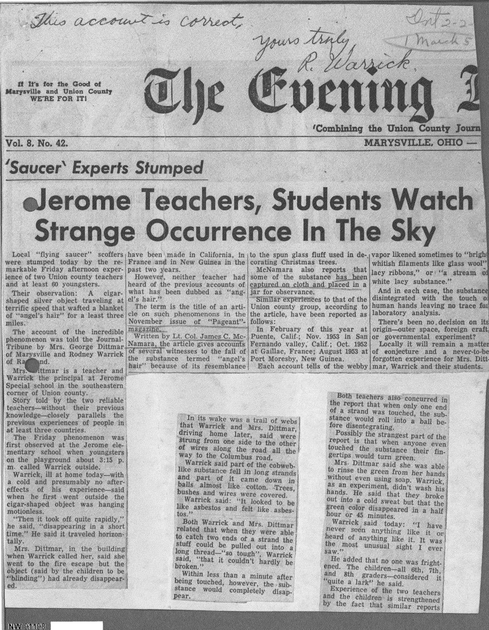 Recorte de jornal antigo com manchete sobre professores e alunos de Jerome vendo um fenômeno estranho no céu, com anotação manuscrita no alto da página.