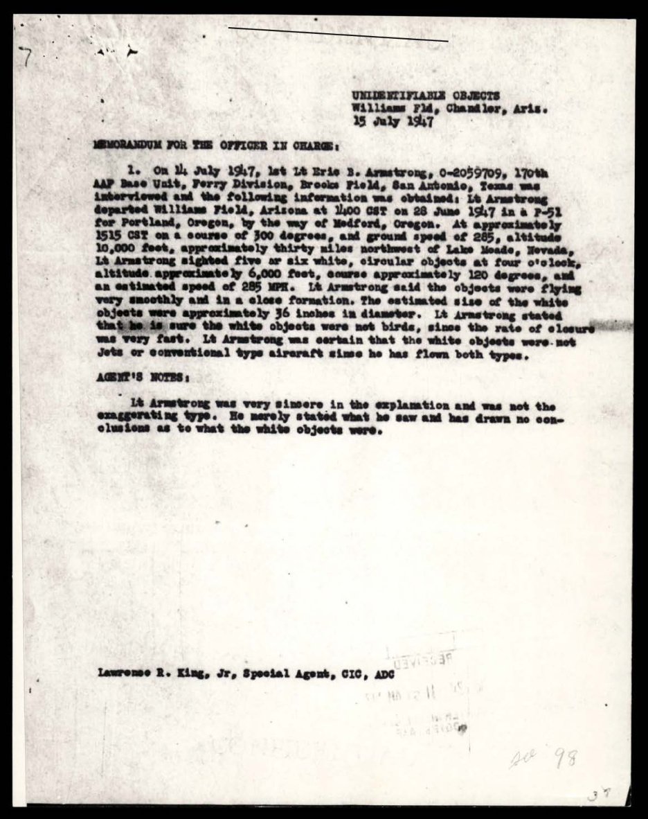 Memorando datilografado com o título Unidentifiable Objects, Williams Field, 15 July 1947
