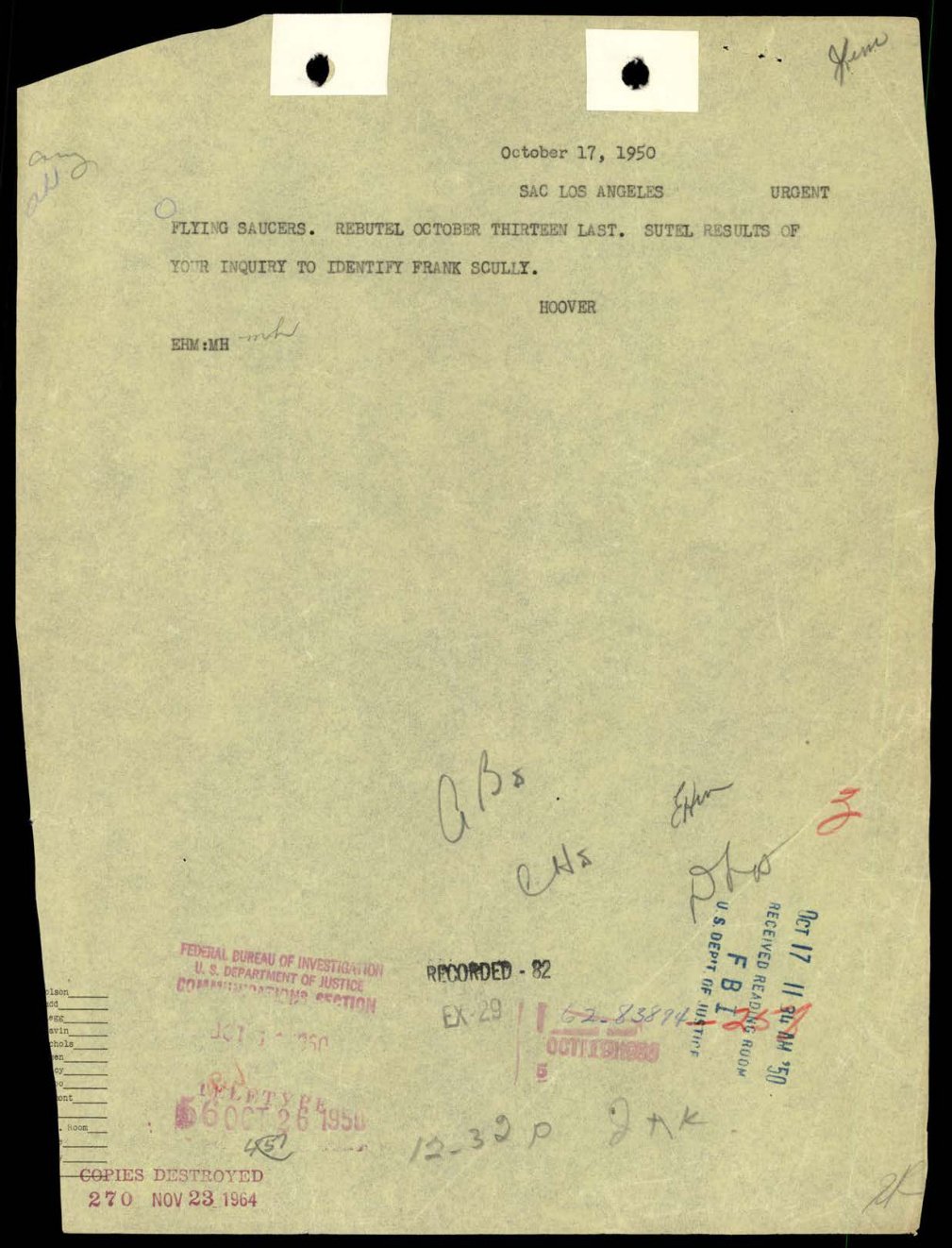 Folha com teletipo curto do FBI de 17 de outubro de 1950 cobrando resultados sobre Frank Scully