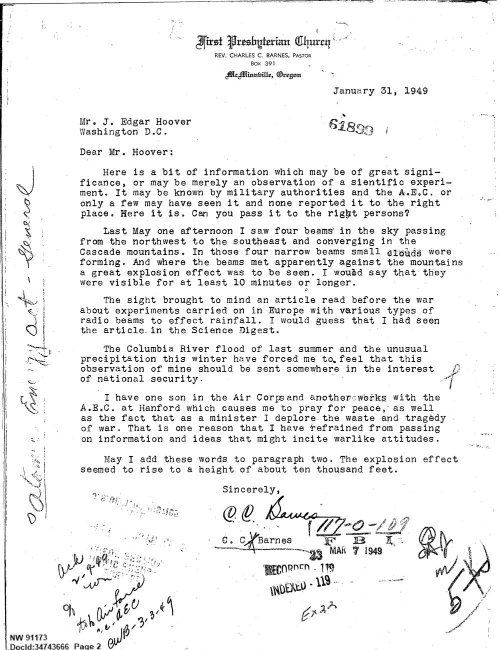 Carta do pastor de McMinnville ao diretor do FBI com a descrição de quatro feixes no céu.