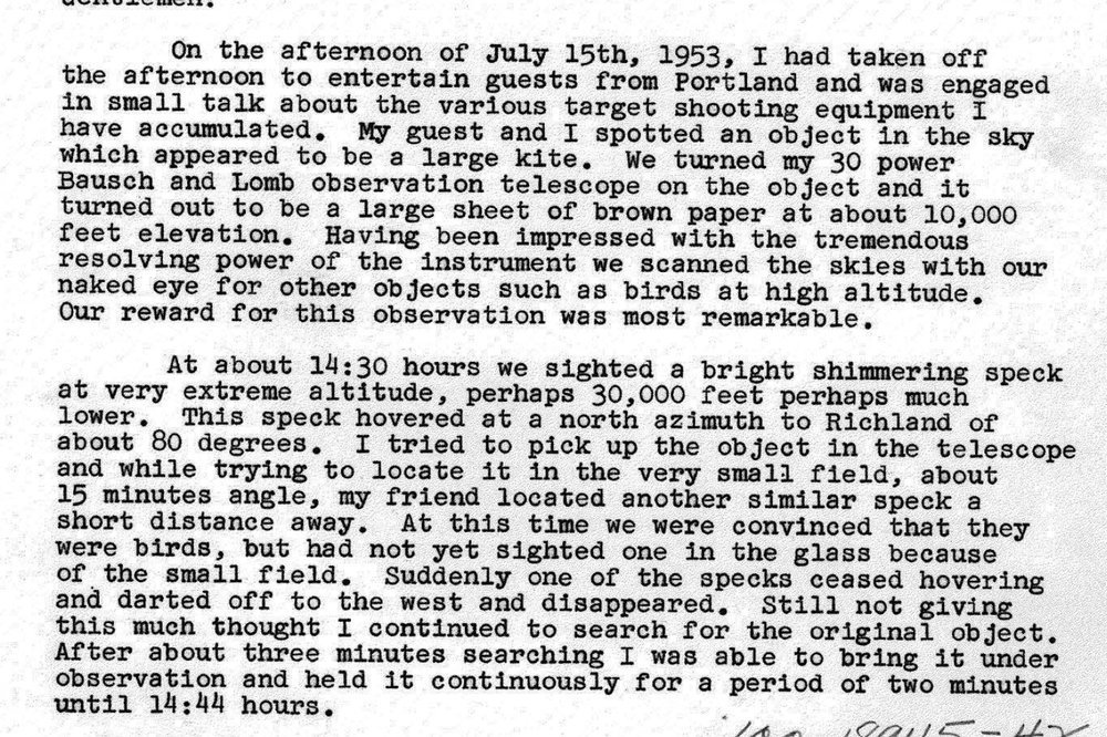 Texto datilografado em inglês de uma carta, com carimbo do FBI de Seattle no canto inferior direito.