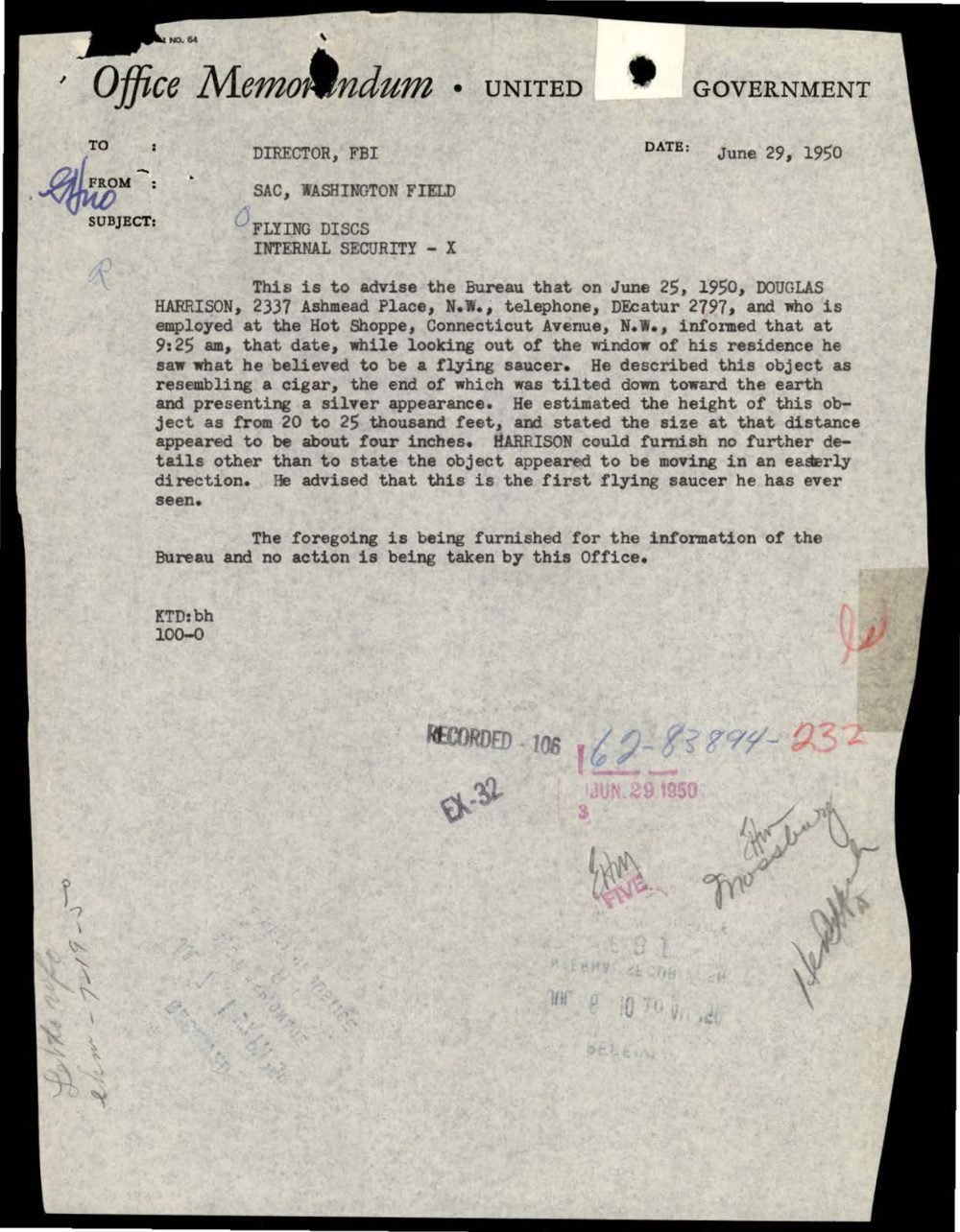 Memorando de uma página com o relato completo; abaixo, carimbos de registro do FBI.