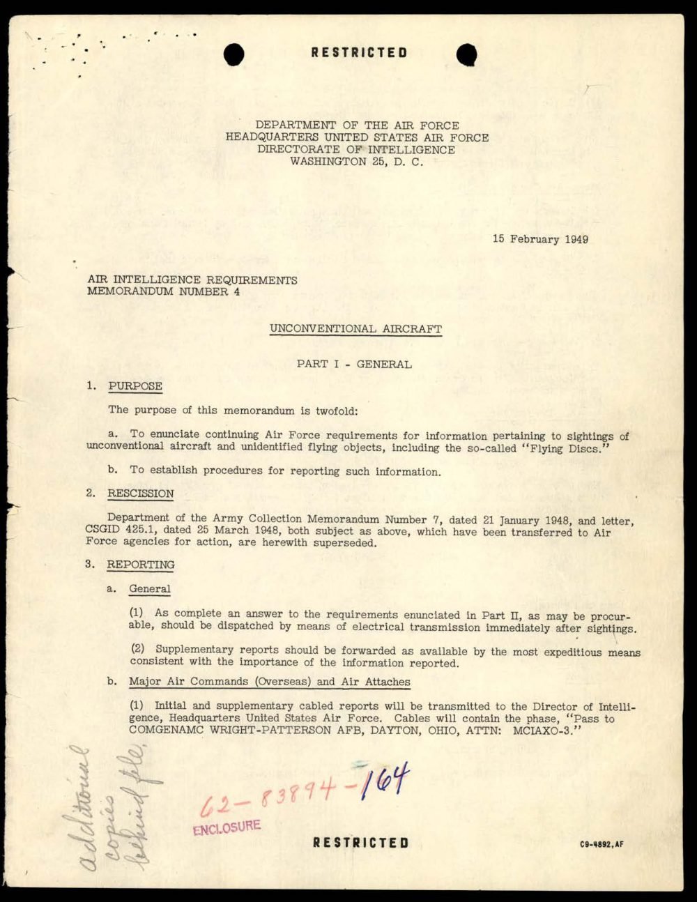 Memorando com a marca "restricted", anexo guardado no arquivo do FBI.